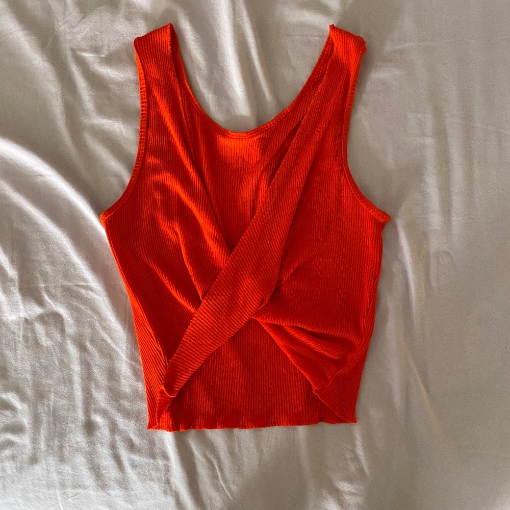 Alo Swirl Tank